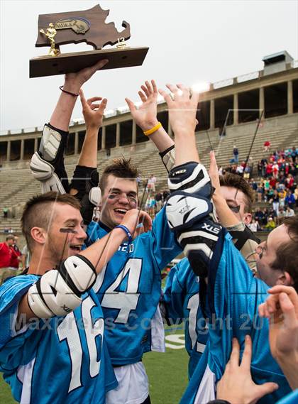 Thumbnail 2 in Medfield vs Hingham (MIAA D2 East Final) photogallery.