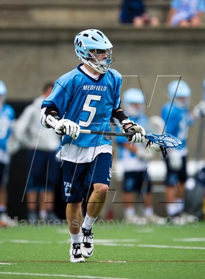 Thumbnail 2 in Medfield vs Hingham (MIAA D2 East Final) photogallery.