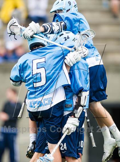 Thumbnail 3 in Medfield vs Hingham (MIAA D2 East Final) photogallery.