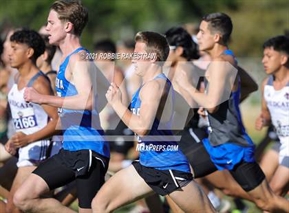 Thumbnail 1 in UIL Cross Country 4A Finals (5K) photogallery.