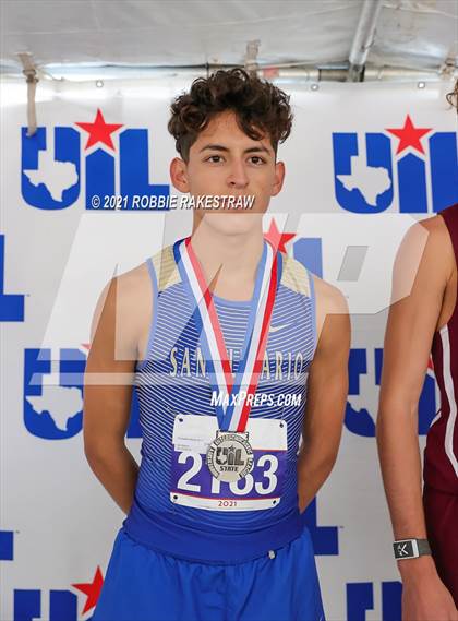 Thumbnail 2 in UIL Cross Country 4A Finals (5K) photogallery.