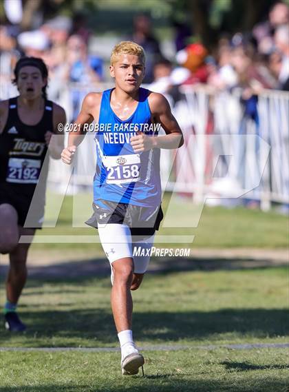 Thumbnail 2 in UIL Cross Country 4A Finals (5K) photogallery.