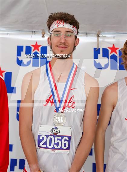 Thumbnail 3 in UIL Cross Country 4A Finals (5K) photogallery.