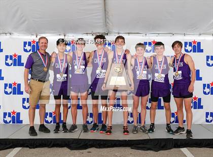 Thumbnail 1 in UIL Cross Country 4A Finals (5K) photogallery.