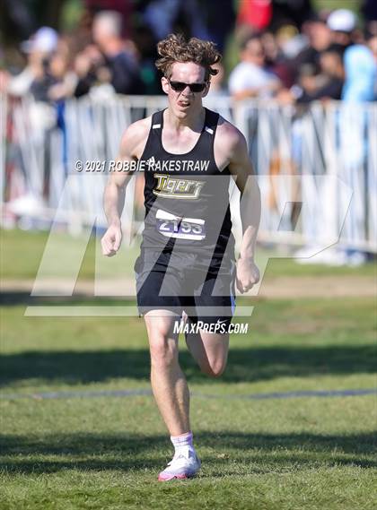 Thumbnail 3 in UIL Cross Country 4A Finals (5K) photogallery.