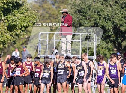 Thumbnail 2 in UIL Cross Country 4A Finals (5K) photogallery.
