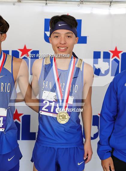 Thumbnail 2 in UIL Cross Country 4A Finals (5K) photogallery.