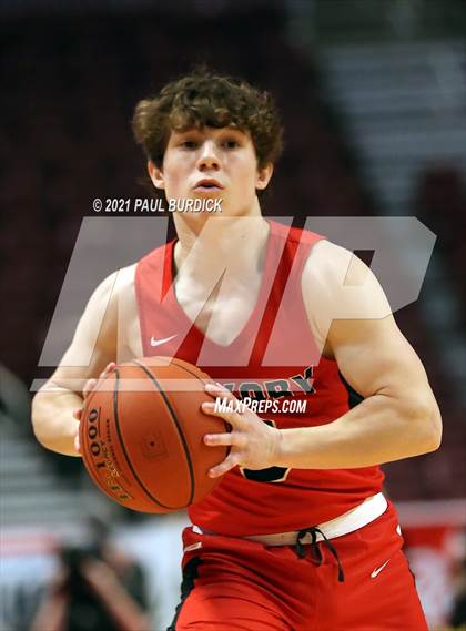 Thumbnail 3 in Allentown Central Catholic vs. Hickory (PIAA 4A Championship) photogallery.