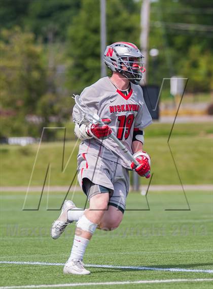 Thumbnail 2 in Niskayuna v Garden City (NYPHSAA Class B Semifinal) photogallery.
