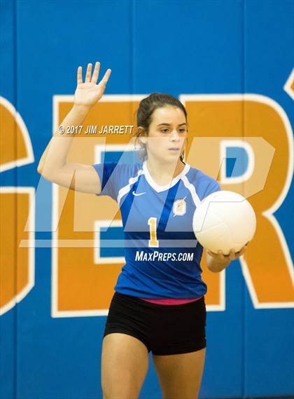 Thumbnail 1 in Oxford vs. Southaven photogallery.