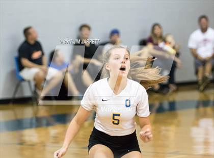 Thumbnail 1 in Oxford vs. Southaven photogallery.
