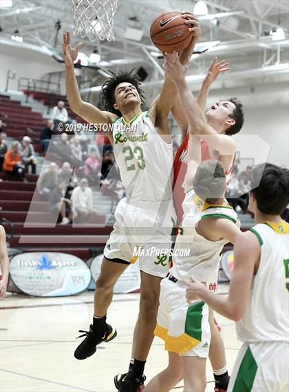Thumbnail 1 in Mater Dei vs. Roosevelt (Rancho Mirage Holiday Invitational) photogallery.
