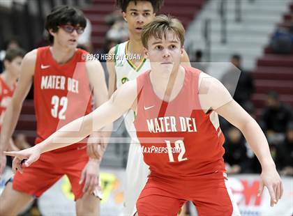 Thumbnail 3 in Mater Dei vs. Roosevelt (Rancho Mirage Holiday Invitational) photogallery.