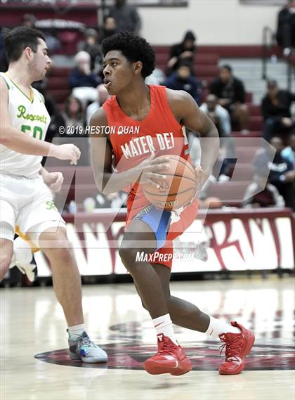 Thumbnail 2 in Mater Dei vs. Roosevelt (Rancho Mirage Holiday Invitational) photogallery.