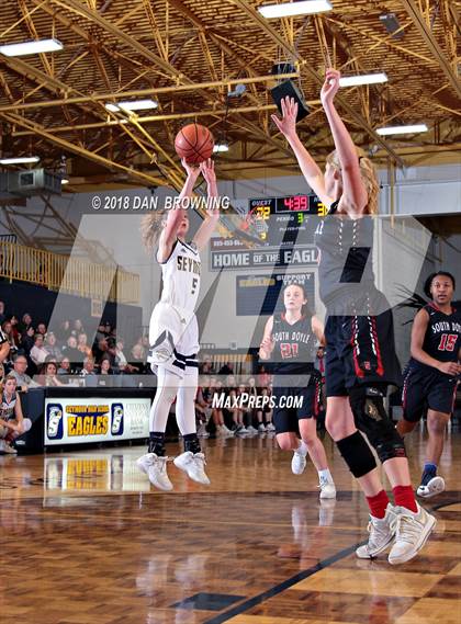 Thumbnail 1 in South-Doyle @ Seymour photogallery.