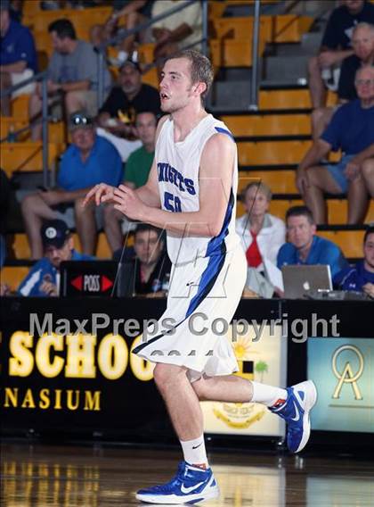 Thumbnail 1 in Bishop Verot vs. Gil St. Bernards (City of Palms Classic) photogallery.