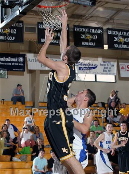 Thumbnail 2 in Bishop Verot vs. Gil St. Bernards (City of Palms Classic) photogallery.