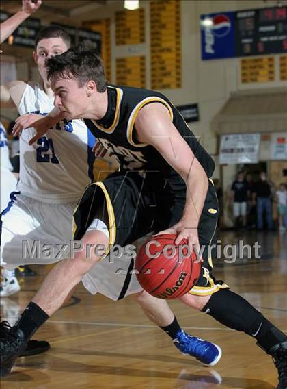 Thumbnail 3 in Bishop Verot vs. Gil St. Bernards (City of Palms Classic) photogallery.