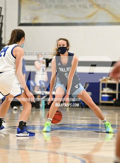 Thumbnail 2 in Valor Christian @ Highlands Ranch photogallery.