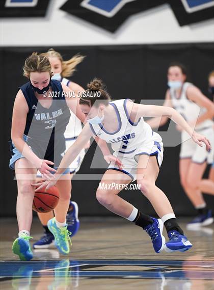 Thumbnail 2 in Valor Christian @ Highlands Ranch photogallery.