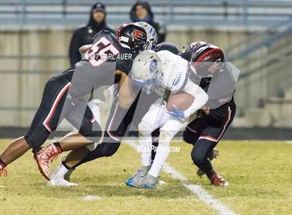 Thumbnail 2 in Pomona vs. Poudre (CHSAA 5A First Round) photogallery.