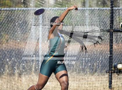 Thumbnail 1 in Mandarin Preseason Classic photogallery.