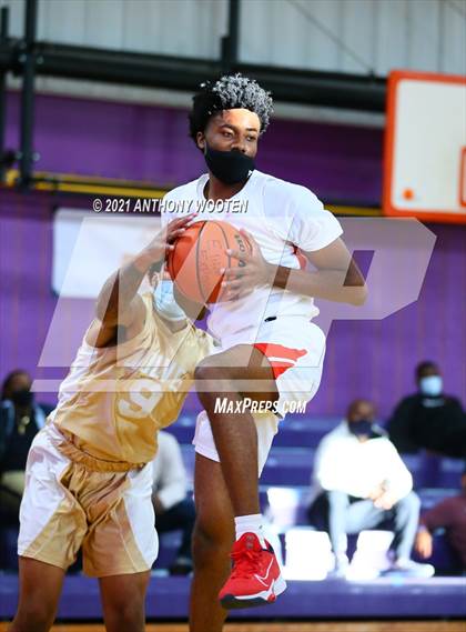 Thumbnail 3 in Wake County Academy HomeSchool vs Freedom Christian Academy (Capital City New Years Showcase) photogallery.
