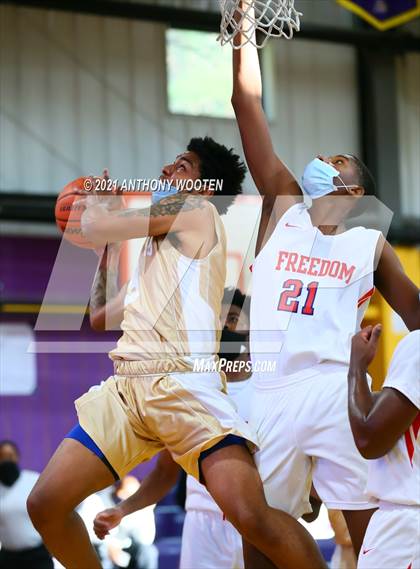 Thumbnail 2 in Wake County Academy HomeSchool vs Freedom Christian Academy (Capital City New Years Showcase) photogallery.