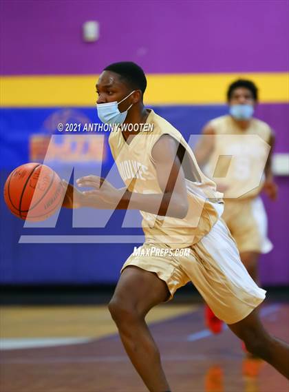 Thumbnail 2 in Wake County Academy HomeSchool vs Freedom Christian Academy (Capital City New Years Showcase) photogallery.