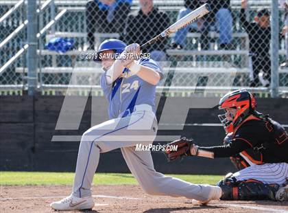 Thumbnail 3 in Washington vs. Benicia (CIF NCS D2 Quarterfinal Playoffs) photogallery.