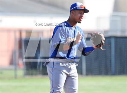 Thumbnail 1 in Washington vs. Benicia (CIF NCS D2 Quarterfinal Playoffs) photogallery.