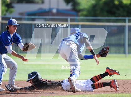 Thumbnail 3 in Washington vs. Benicia (CIF NCS D2 Quarterfinal Playoffs) photogallery.