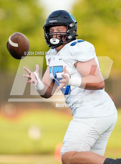 Thumbnail 1 in Oceanside Collegiate Academy @ Irmo photogallery.