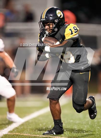Thumbnail 3 in Oceanside Collegiate Academy @ Irmo photogallery.
