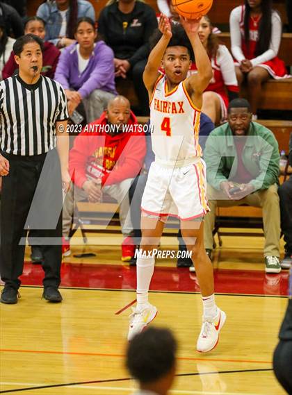 Thumbnail 3 in Fairfax vs. Crenshaw photogallery.