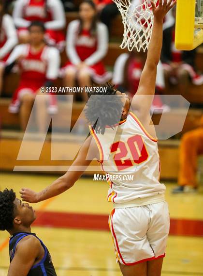 Thumbnail 1 in Fairfax vs. Crenshaw photogallery.