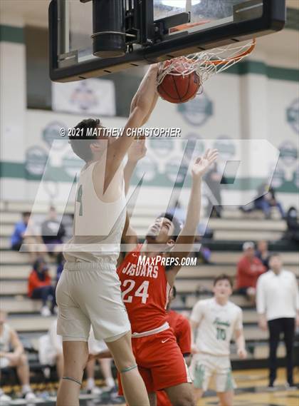 Thumbnail 1 in South Walton vs. West Florida (FHSAA 4A District Semifinal) photogallery.