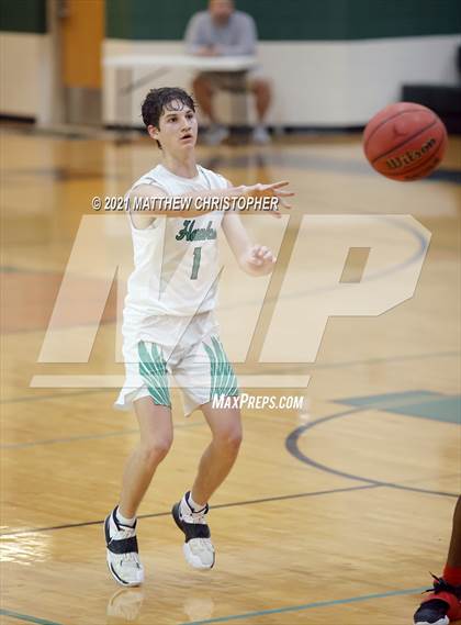 Thumbnail 3 in South Walton vs. West Florida (FHSAA 4A District Semifinal) photogallery.