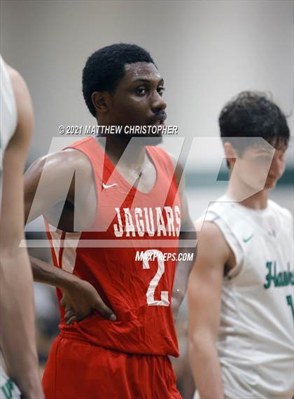 Thumbnail 3 in South Walton vs. West Florida (FHSAA 4A District Semifinal) photogallery.