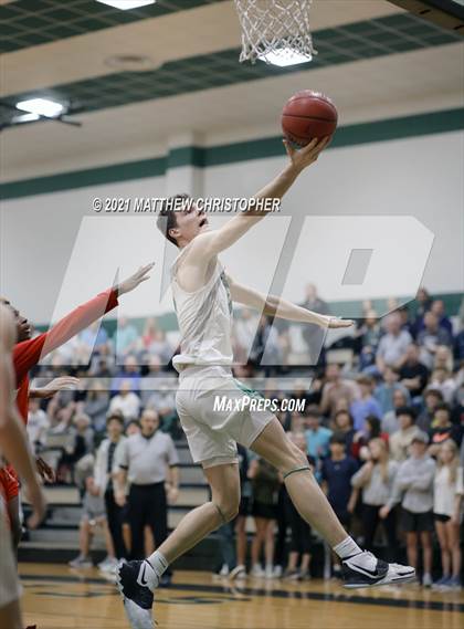 Thumbnail 2 in South Walton vs. West Florida (FHSAA 4A District Semifinal) photogallery.