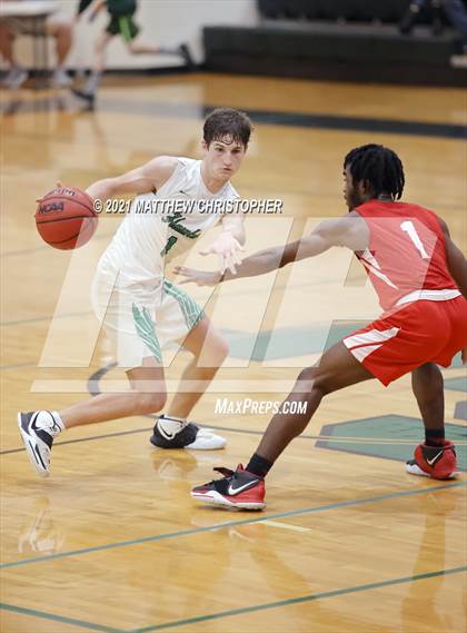 Thumbnail 3 in South Walton vs. West Florida (FHSAA 4A District Semifinal) photogallery.