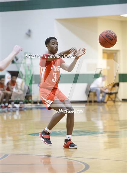 Thumbnail 2 in South Walton vs. West Florida (FHSAA 4A District Semifinal) photogallery.
