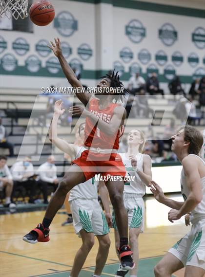 Thumbnail 2 in South Walton vs. West Florida (FHSAA 4A District Semifinal) photogallery.