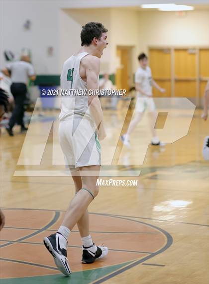 Thumbnail 3 in South Walton vs. West Florida (FHSAA 4A District Semifinal) photogallery.