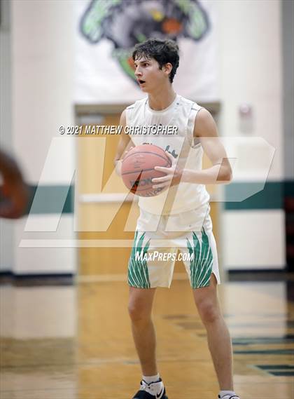 Thumbnail 3 in South Walton vs. West Florida (FHSAA 4A District Semifinal) photogallery.