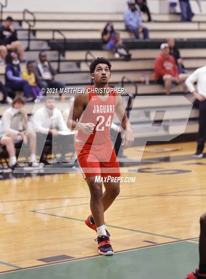 Thumbnail 2 in South Walton vs. West Florida (FHSAA 4A District Semifinal) photogallery.