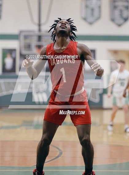 Thumbnail 2 in South Walton vs. West Florida (FHSAA 4A District Semifinal) photogallery.
