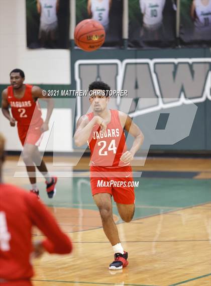 Thumbnail 2 in South Walton vs. West Florida (FHSAA 4A District Semifinal) photogallery.