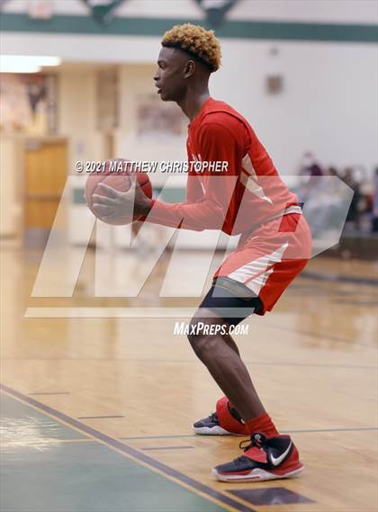 Thumbnail 1 in South Walton vs. West Florida (FHSAA 4A District Semifinal) photogallery.