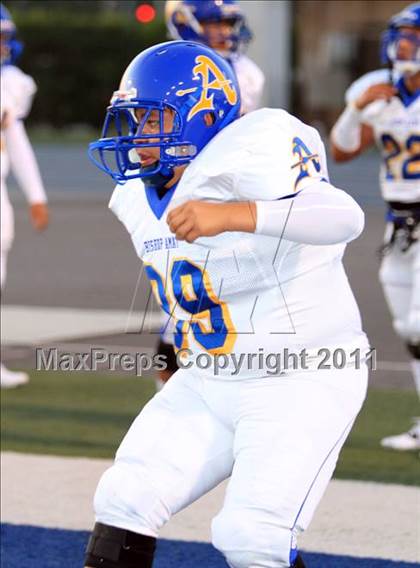 Thumbnail 1 in Servite vs. Bishop Amat photogallery.
